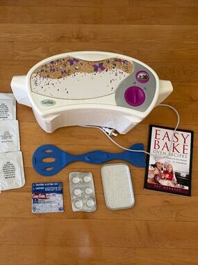 Easy Bake Oven Bundle